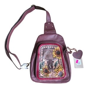 Myra Bag Leather Sling Bag With Steer And Sunflowers! Absolutely Beautiful!
